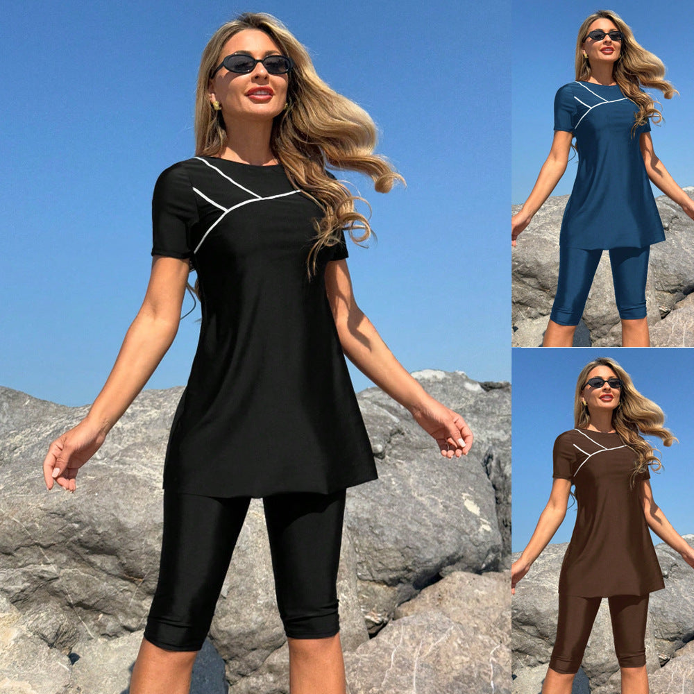 Damen Sportanzug mit kurzem Oberteil und Radlerhose