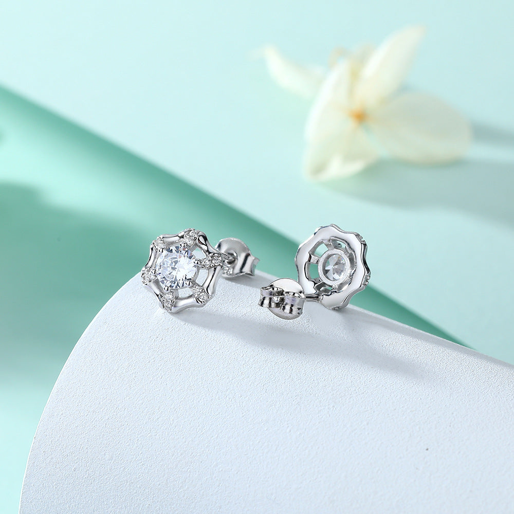 Damen Ohrringe mit einzigartigem floralem Design und funkelndem Zirkonia-Besatz Shop Nory