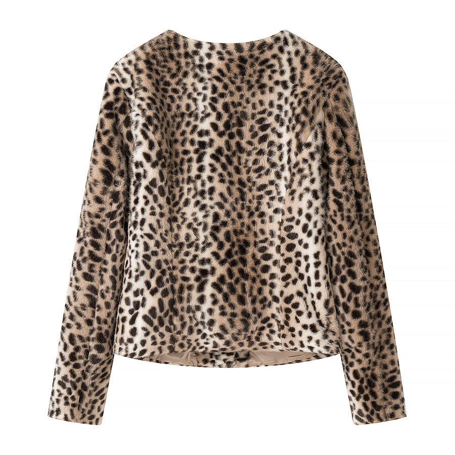 Damen Kurzjacke aus Kunstfell mit Leopardenmuster und Rundhalsausschnitt Shop Nory