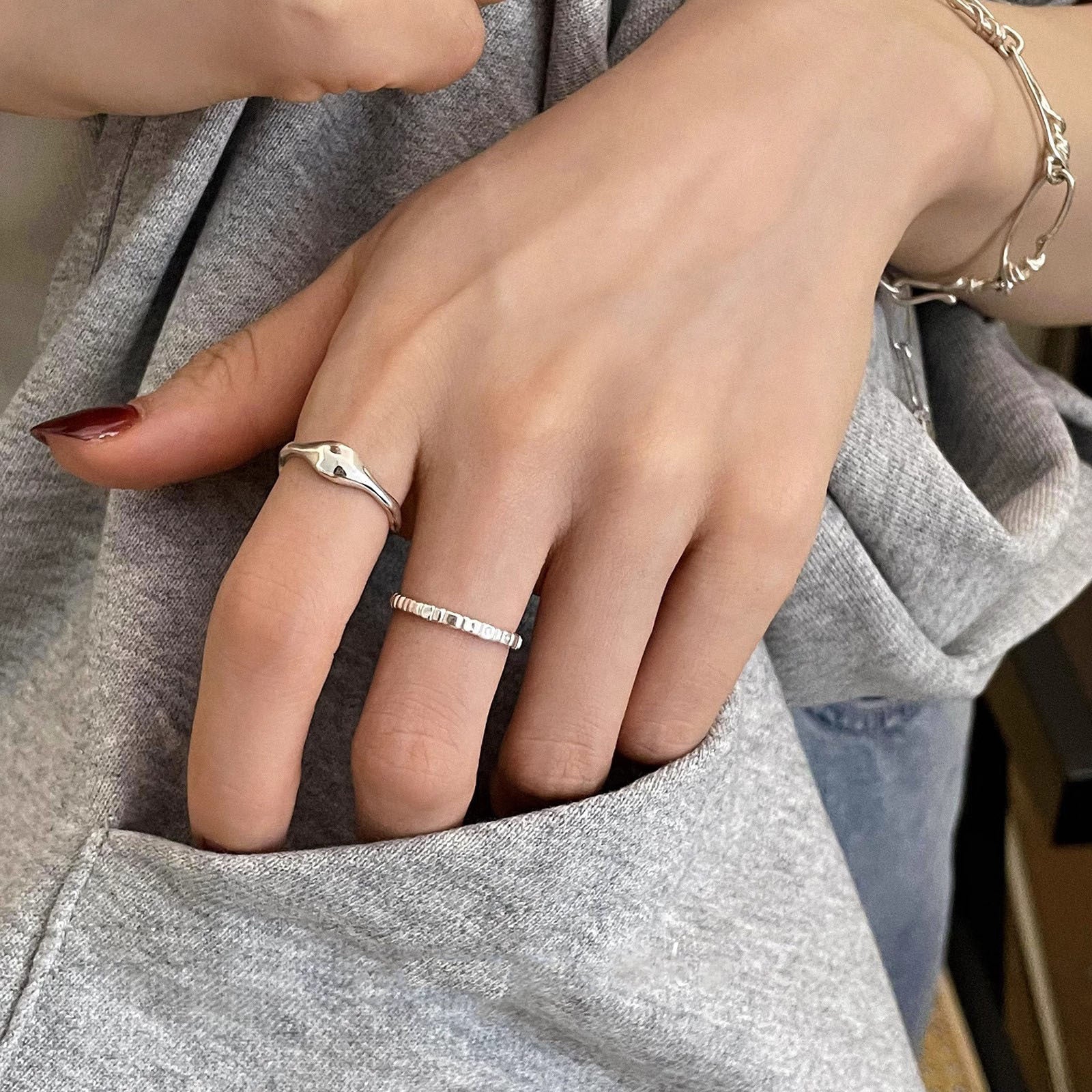 Damen Offener Silberring mit minimalistischen Herzverzierungen Shop Nory