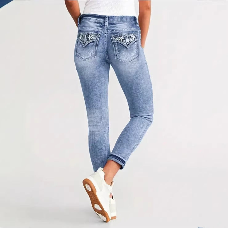 Damen Slim-Ankle-Jeans mit hohem Bund, sculptendem Stretch und dezenter Used‑Waschung Shop Nory