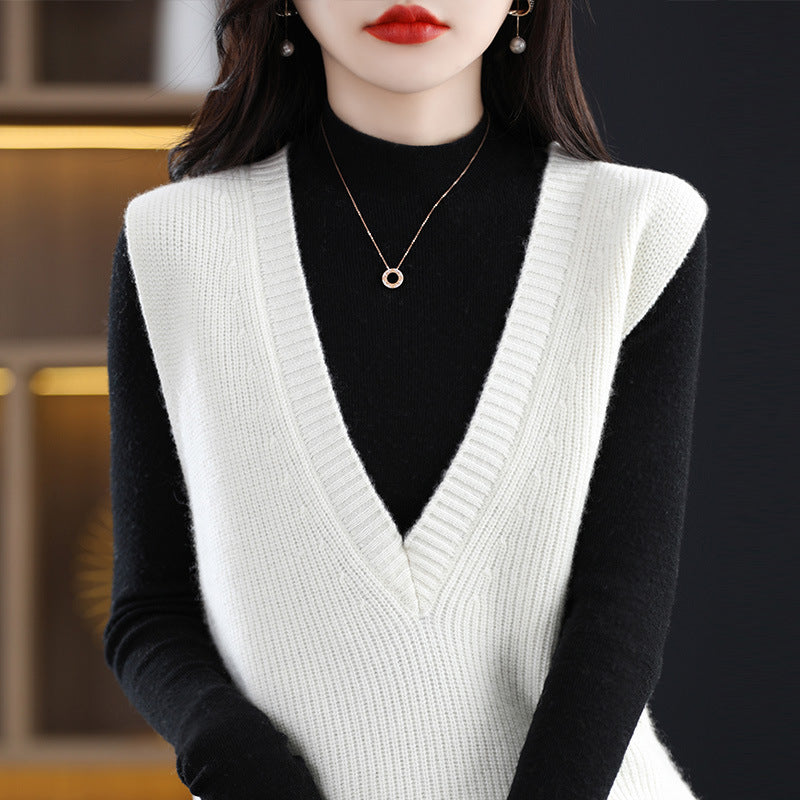Damen Strick-Longweste mit tiefem V‑Ausschnitt und feiner Rippstruktur Shop Nory
