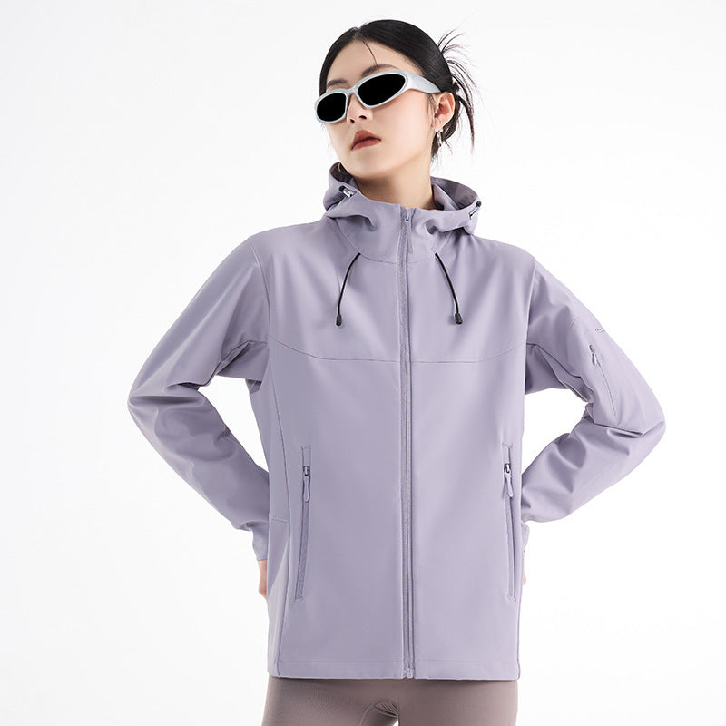 Damen Atmungsaktive Softshell-Regenjacke mit Kapuze, winddicht und minimalistischer Tech-Optik Shop Nory