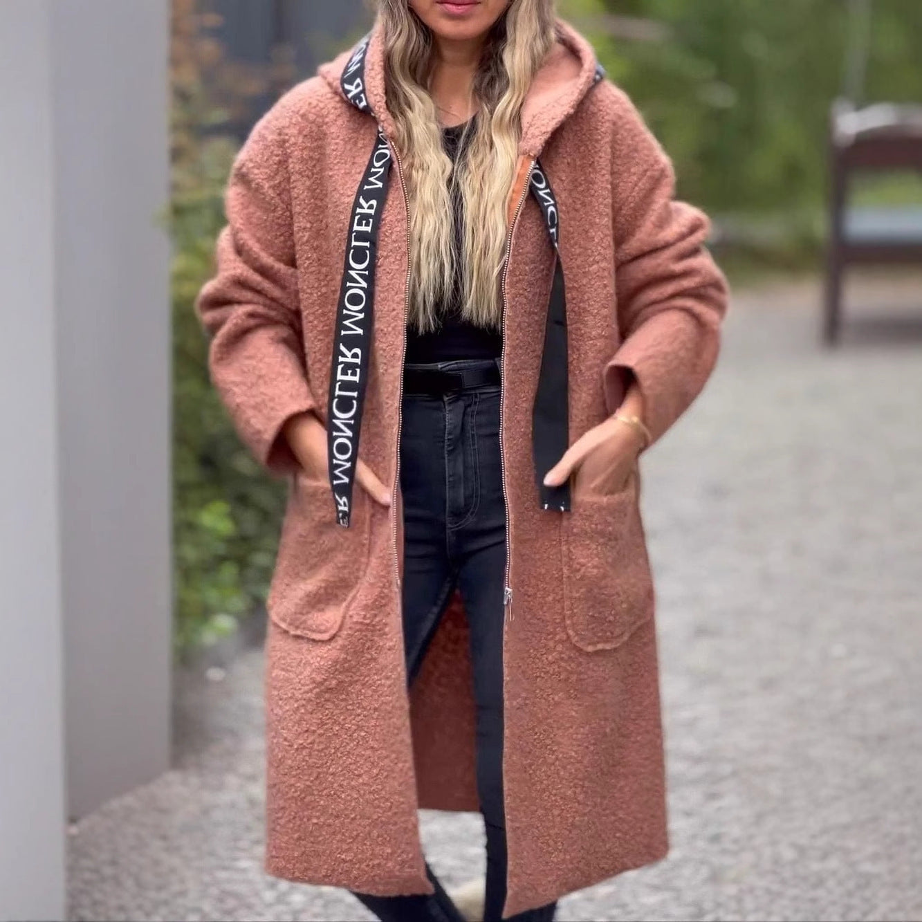 Damen Modischer Oversized-Fleece-Mantel mit praktischen Taschen und Kapuze
