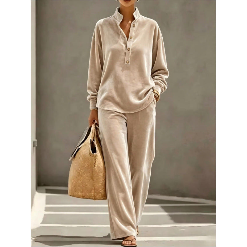 Damen Velours-Loungewear-Set mit Stehkragen-Henleytop und weiter Palazzohose Shop Nory