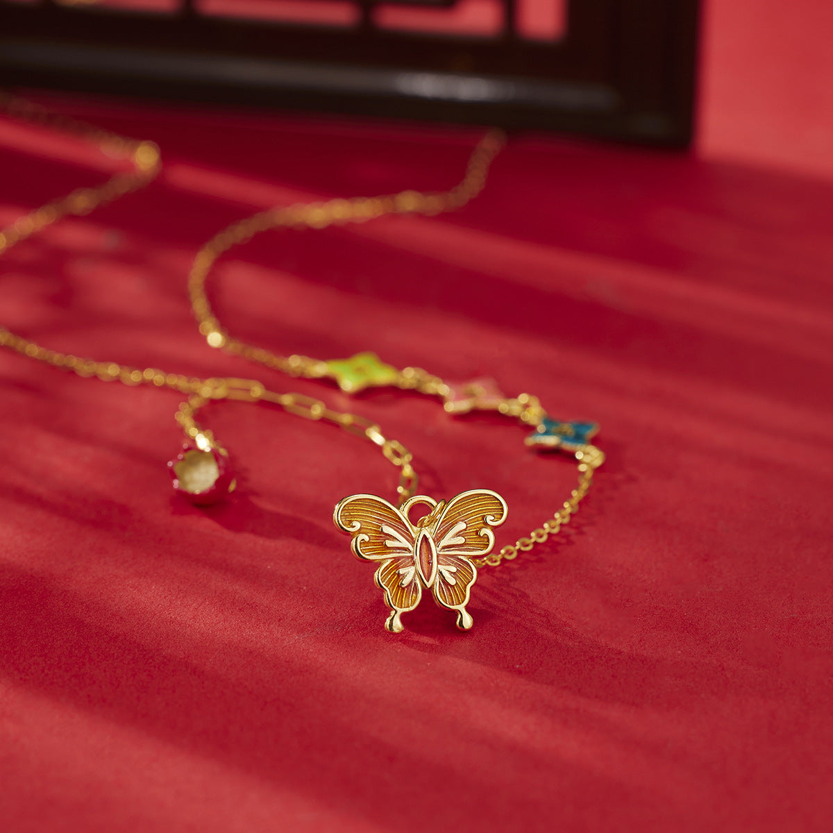 Damen Kette mit bunten Motivanhängern Shop Nory