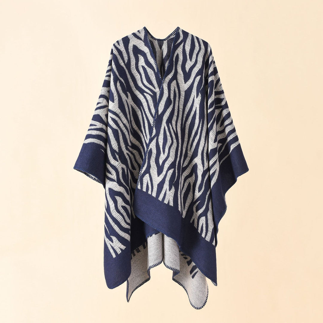 Damen Zebra‑Jacquard Poncho‑Cape im Oversize‑Kimono‑Fall aus weichem Feinstrick Shop Nory