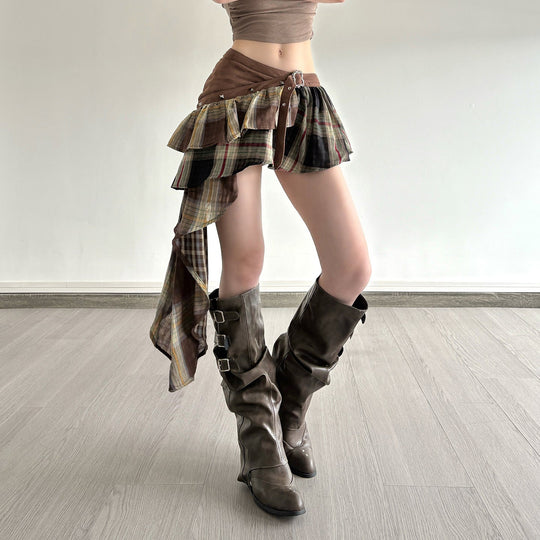 Damen Verspielter Karorock mit asymmetrischem Schnitt und verstellbarem Bund
