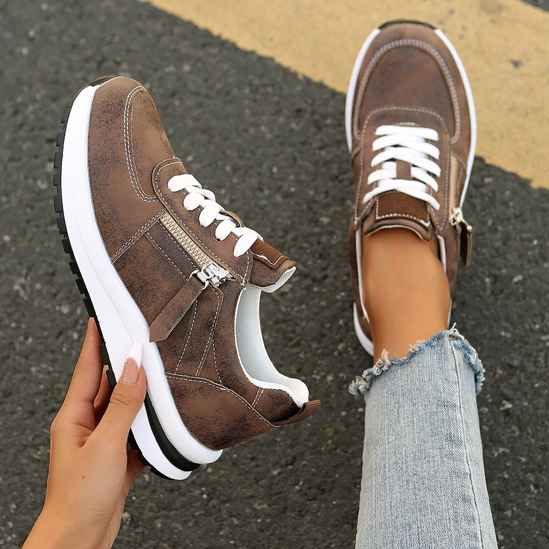 Damen Plateausneaker mit Reißverschluss‑Detail und gepolstertem Komfortfußbett Shop Nory