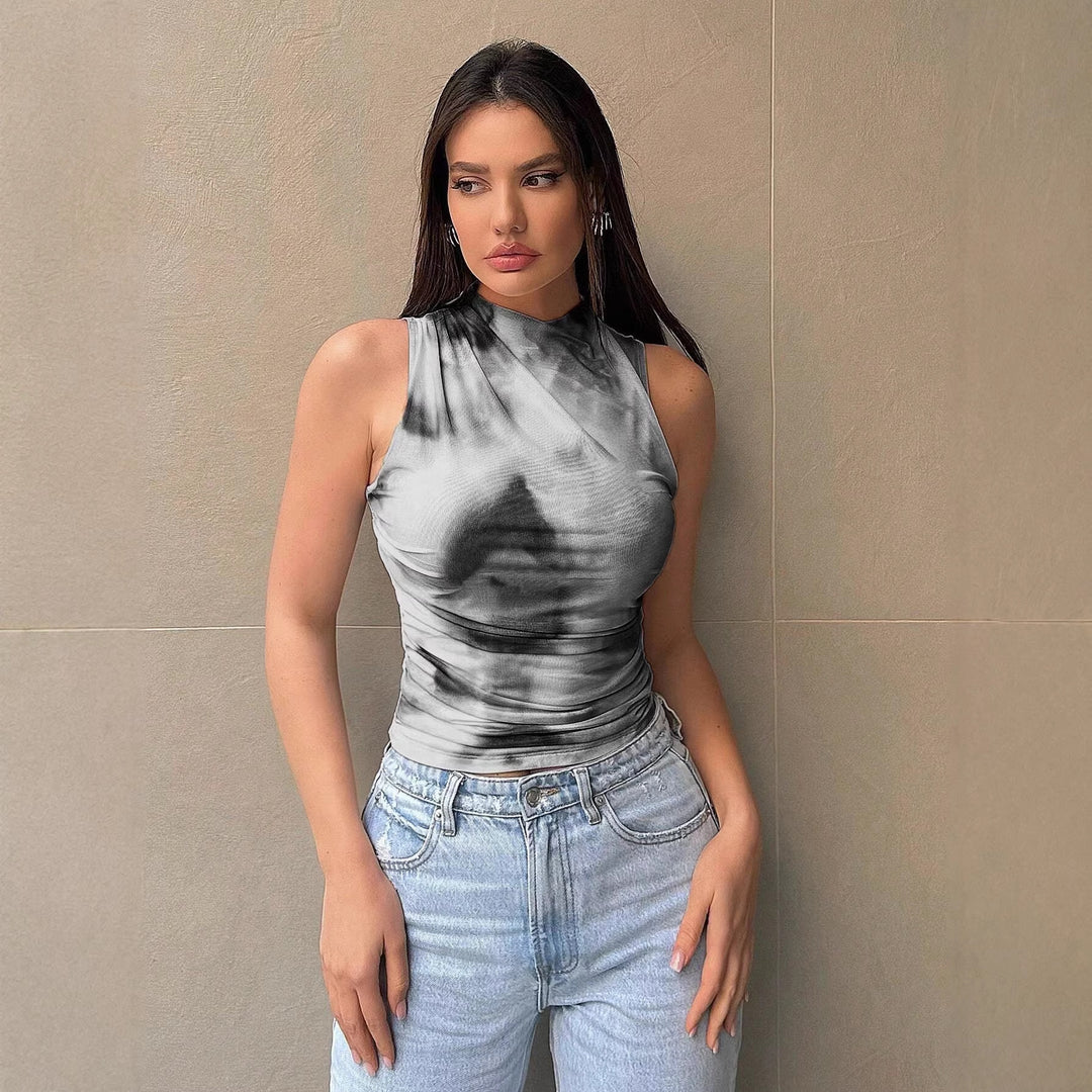 Damen Tailliertes Ärmelloses Top mit Stehkragen und Batik-Print Shop Nory