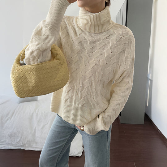 Damen nan grobstrick Rollkragenpullover mit Zopfstruktur, oversized Schnitt und längeren Ärmeln Shop Nory