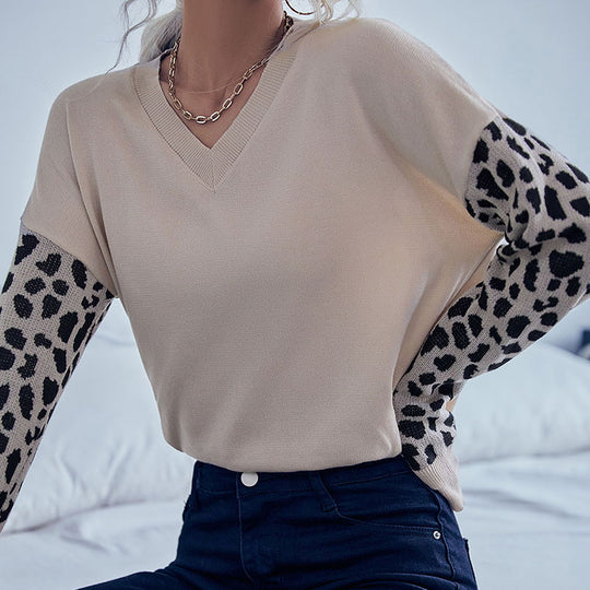 Damen V‑Ausschnitt-Feinstrickpullover mit Animal-Motivärmeln und elastischem Saum Shop Nory