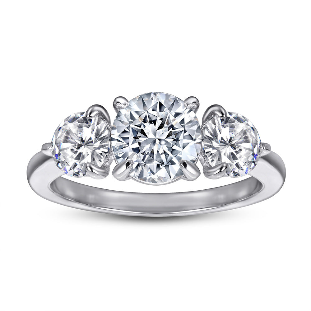 Damen Eleganter Diamantring mit drei funkelnden Steinen Shop Nory
