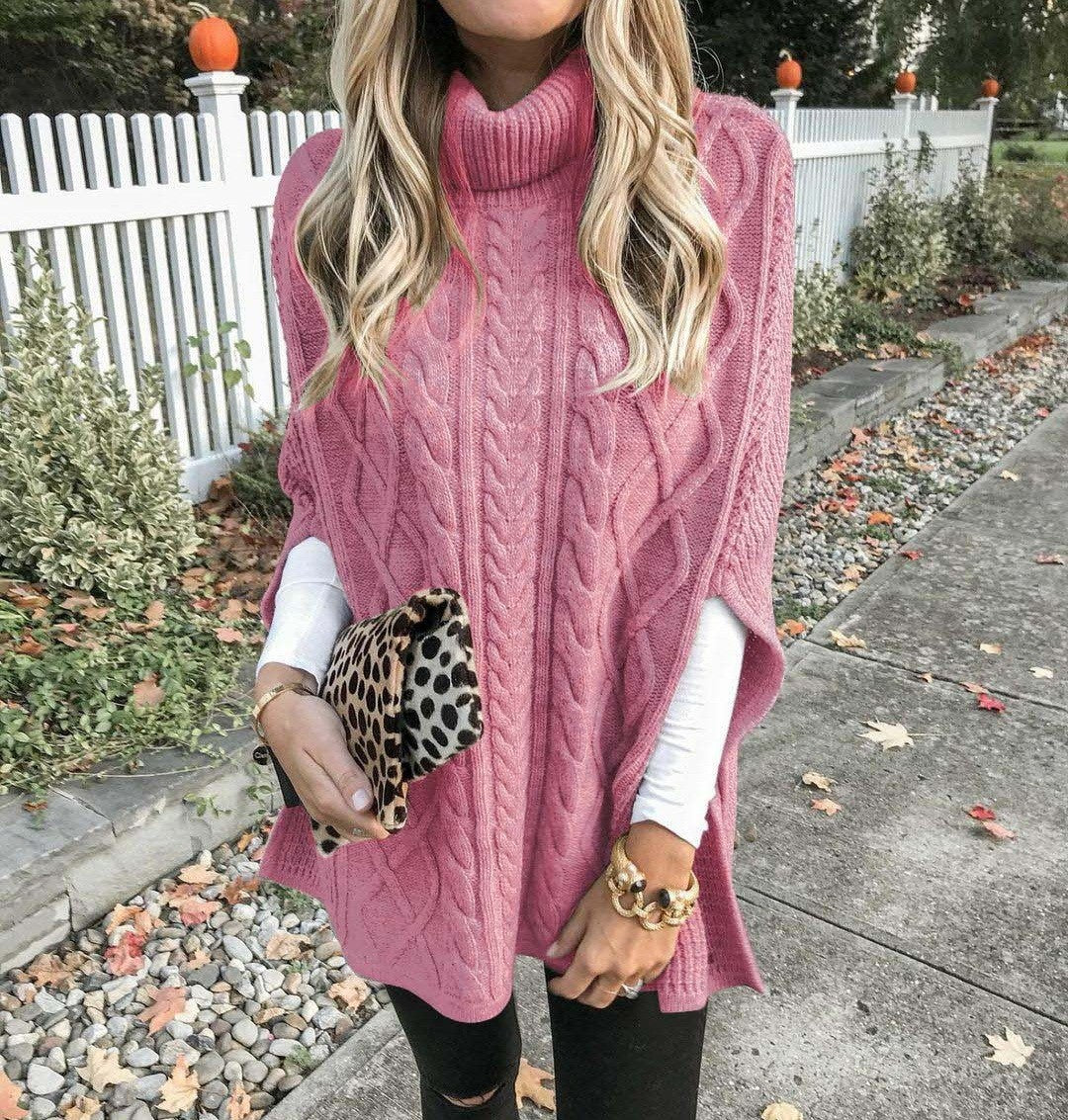 Damen Strickponcho mit hohem Kragen und aufwendigem Zopfmuster