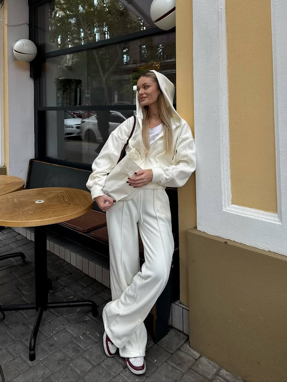 Damen Fleece-Lounge-Set mit kurzem Reißverschluss-Hoodie und taillenhoher Kordel-Jogginghose Shop Nory