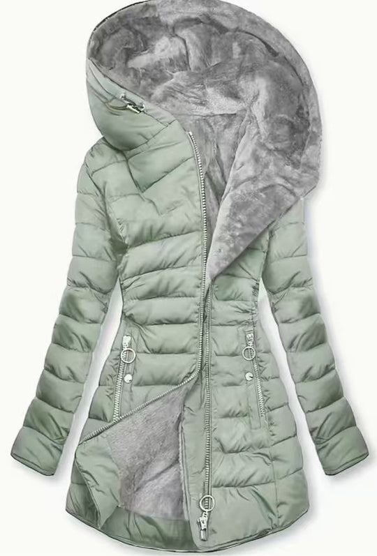 Damen Taillierter Steppmantel mit Oversize-Kapuze, kuscheligem Teddyfutter und Zierringen am Reißverschluss Shop Nory
