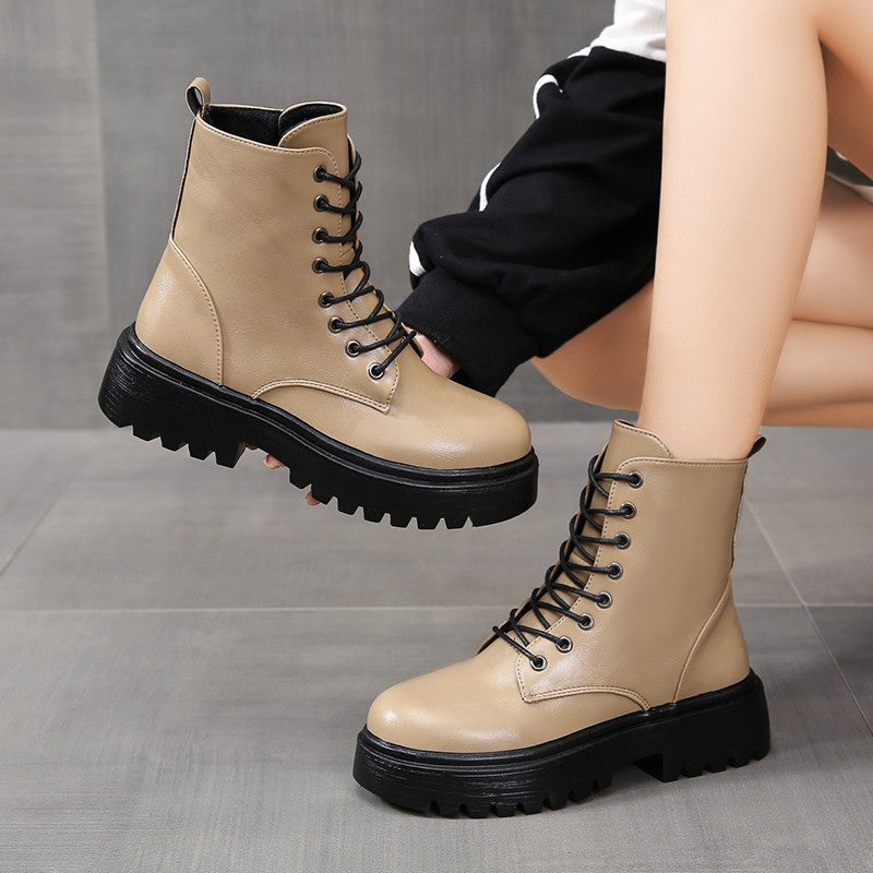 Damen Schnürstiefel mit robustem Profil und modischer Schnürung