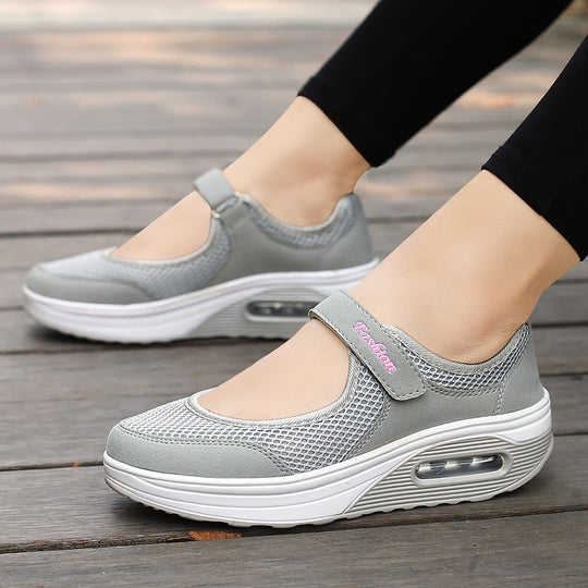 Damen Sportliche Mary-Jane Wedgesneaker mit Luftpolster und atmungsaktivem Mesh Shop Nory