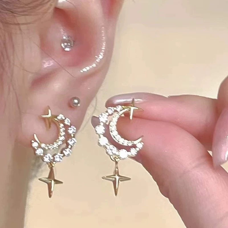 Damen Ohrstecker mit elegantem Mond- und Sternendesign Shop Nory