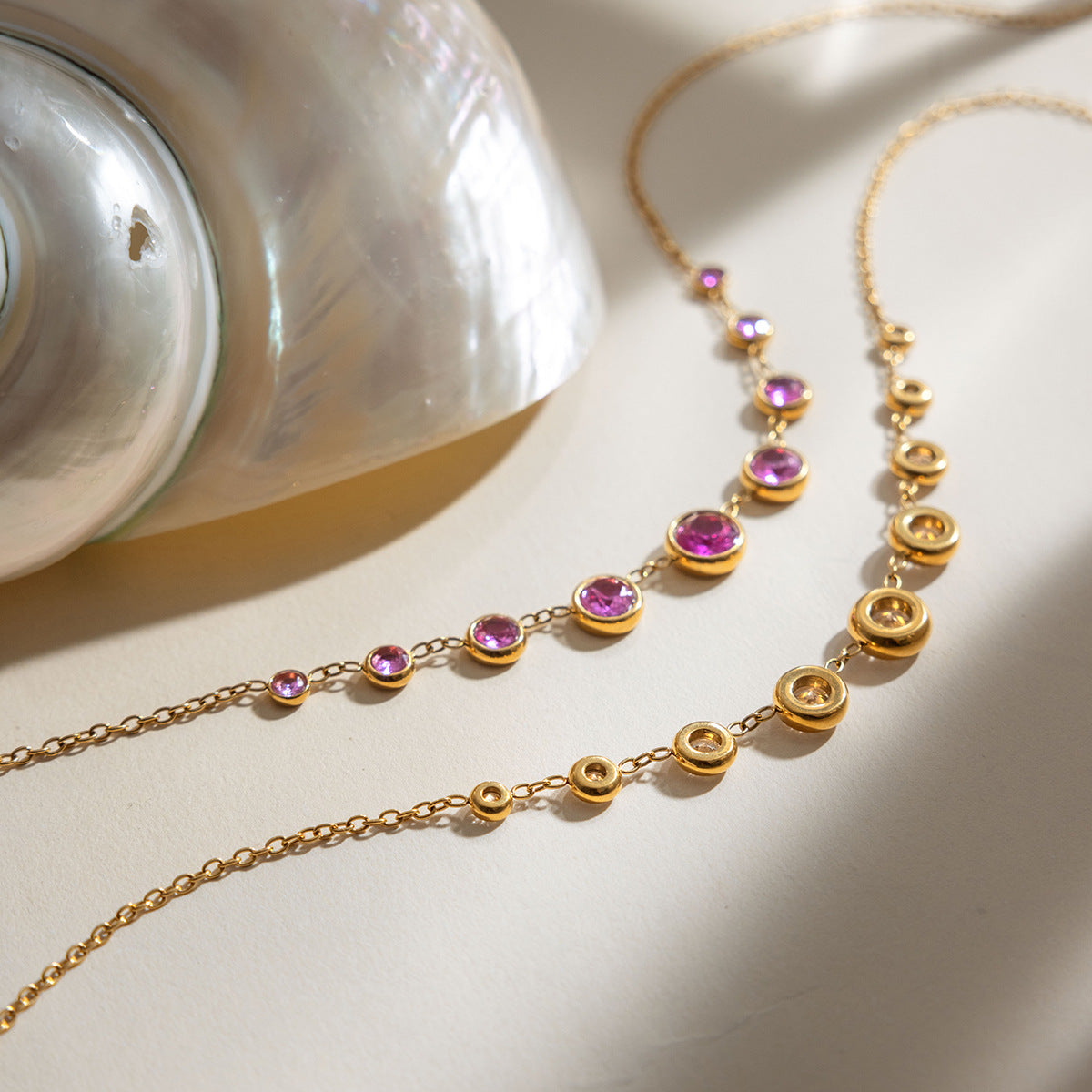 Damen Halskette mit funkelnden Zirkonia und hypoallergenem Edelstahl Shop Nory
