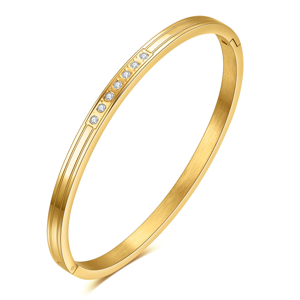 Damen Armreif aus Edelstahl mit filigranem Zirkonia-Besatz Shop Nory