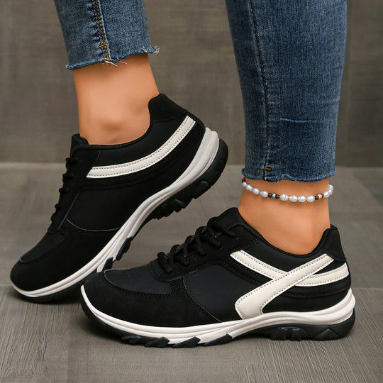 Damen Plateau-Sneaker mit robuster Profilsohle und gepolstertem Komfortfußbett Shop Nory