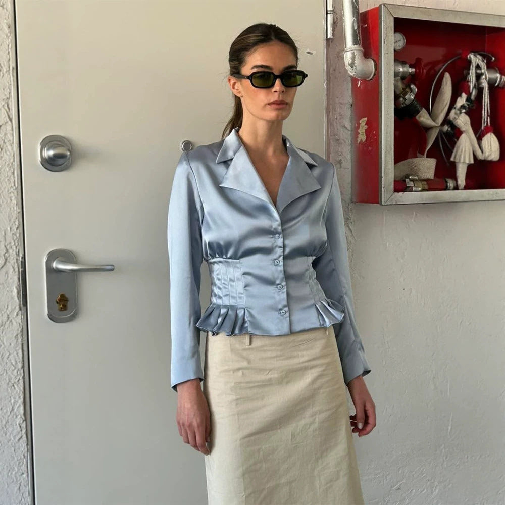 Damen Taillierte Satinbluse mit Korsagennaht, Hemdkragen & Rüschensaum Shop Nory