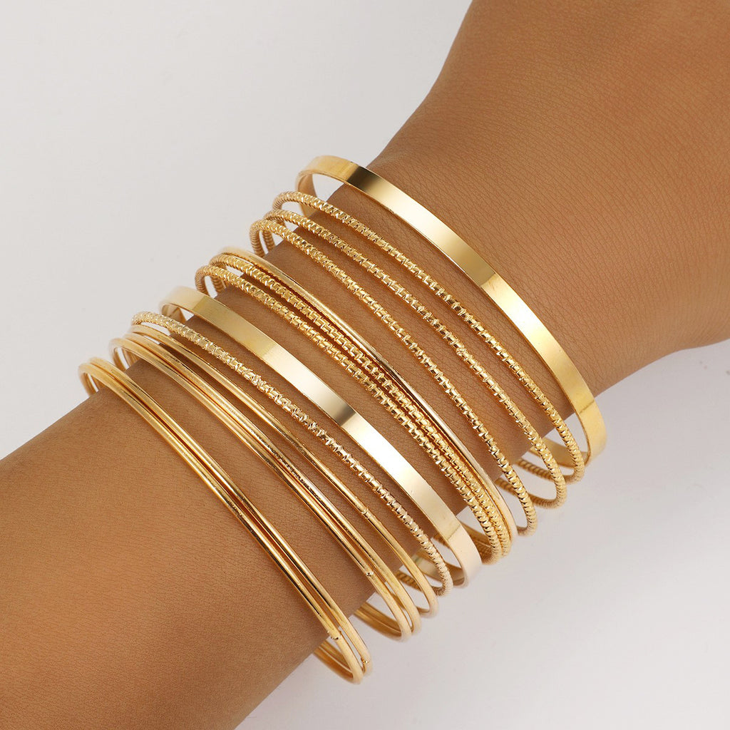 Damen Ring-Set mit kunstvollen Strukturen und stilvollen Verzierungen Shop Nory