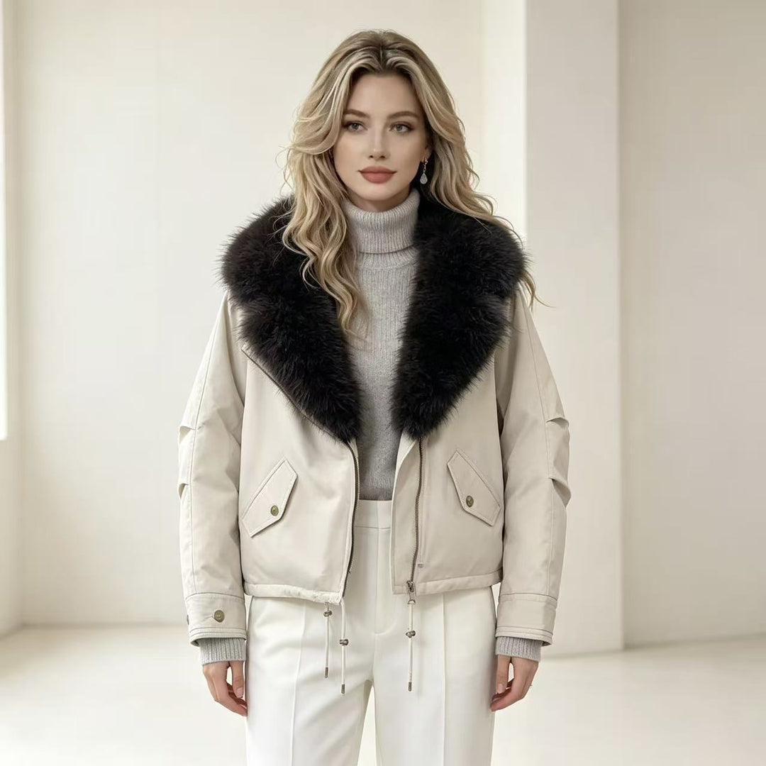 Damen nan kurze Bomberjacke mit voluminösem Kunstfellkragen, Kordelzugsaum und Pattentaschen Shop Nory