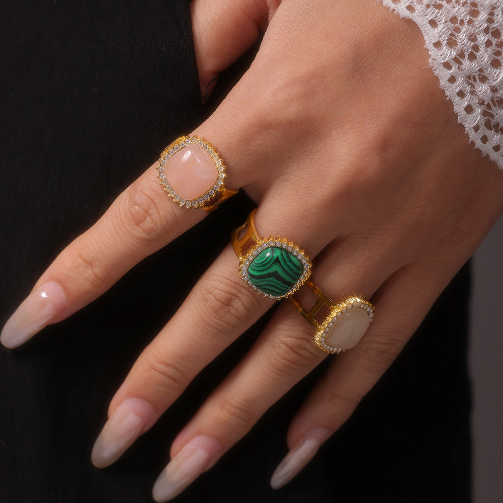Damenring mit natürlichem Stein und Zirkonbesatz Shop Nory
