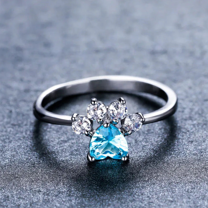 Damen Ring mit hochwertigem opalisierendem Stein und funkelnden Zirkonia-Shop Nory