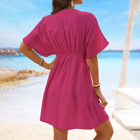 Damen Strandkleid mit elegantem V-Ausschnitt und zarten Spitzenverzierungen