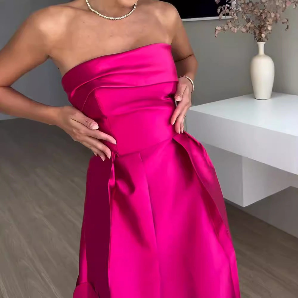 Damen Abendkleid mit Aufregendem Schichten Design und Raffinierten Details