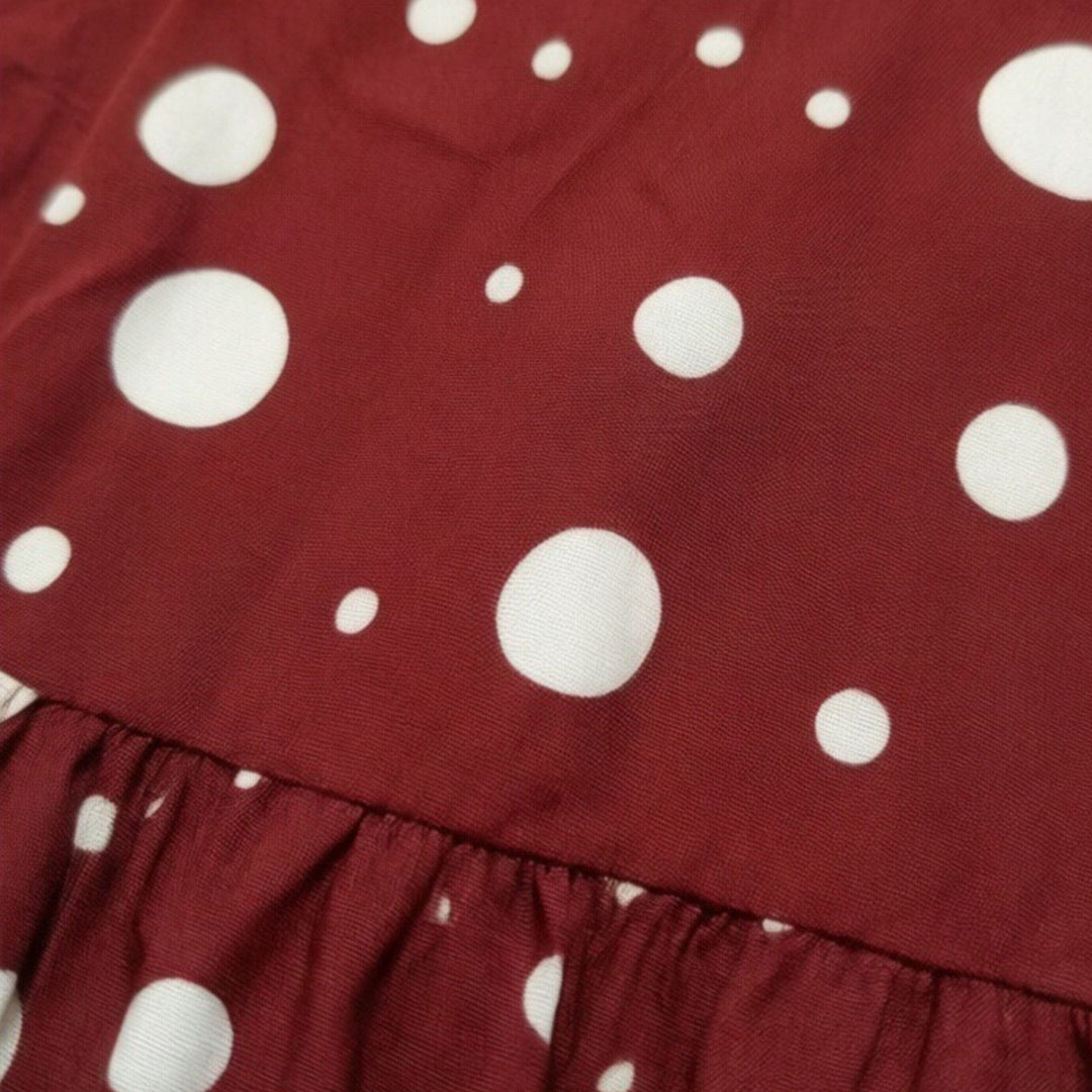 Damen Kurzes Kleid mit tiefem V‑Ausschnitt, voluminösen Puffärmeln und Stufenrock Shop Nory