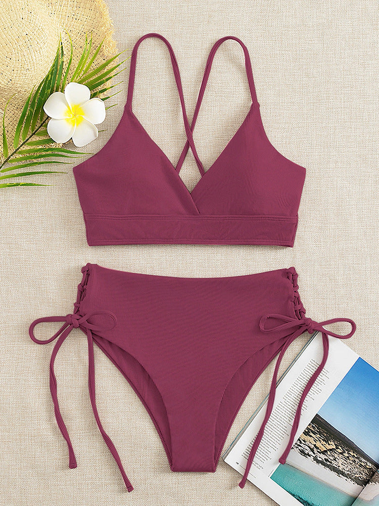 Damen Bikini-Set mit verstellbaren Trägern und raffinierten Schnürdetails