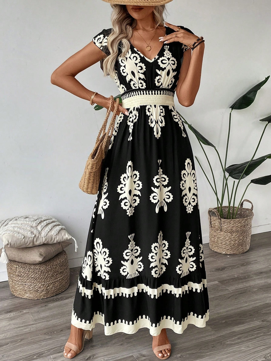 Damen Boho-Langkleid mit V‑Ausschnitt, tailliertem Stretch-Bund und kontrastierendem Ornamentdruck Shop Nory