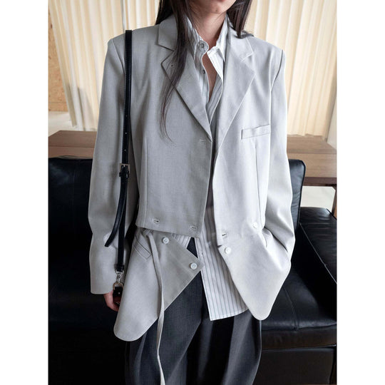 Damen Boxy-Schnitt Blazer mit verlängerter Schulterpartie und cleanem Revers Shop Nory