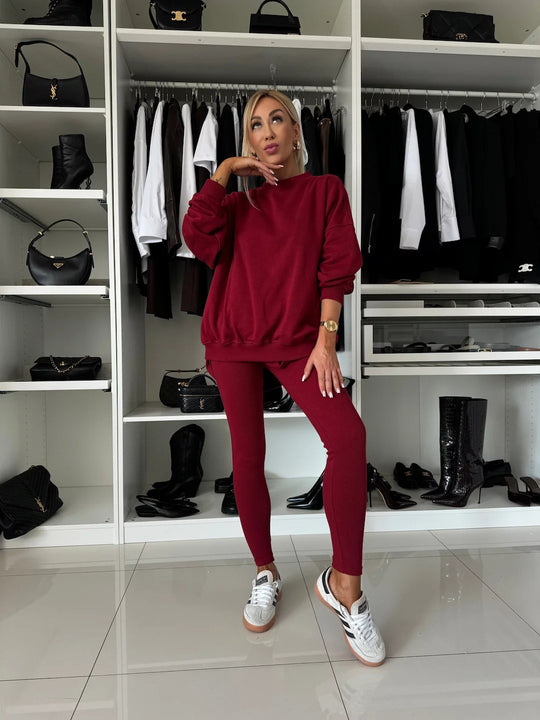 Damen zweiteiliges Lounge-Set mit oversized Sweatshirt und enganliegender Rippleggings Shop Nory