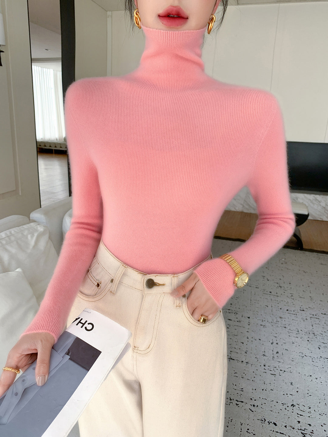 Damen Schlanker Feinstrickpullover mit hohem Rollkragen und feiner Rippstruktur Shop Nory