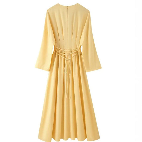 Damen Maxikleid mit plissierten Oberteilfalten, weitem Rock und langen Glockenärmeln Shop Nory