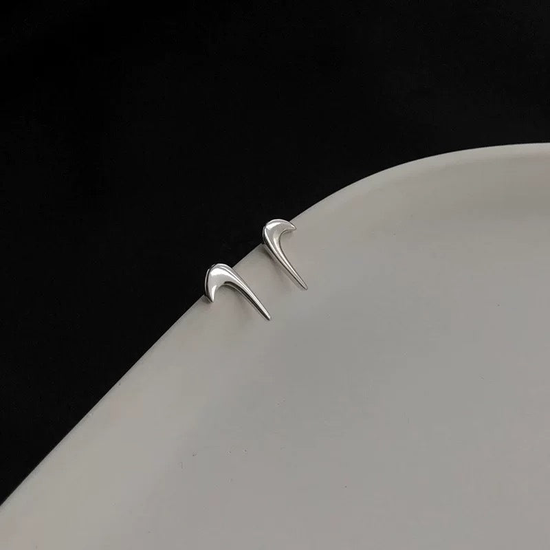Damen Ohrstecker im modernen Minimalismus Shop Nory