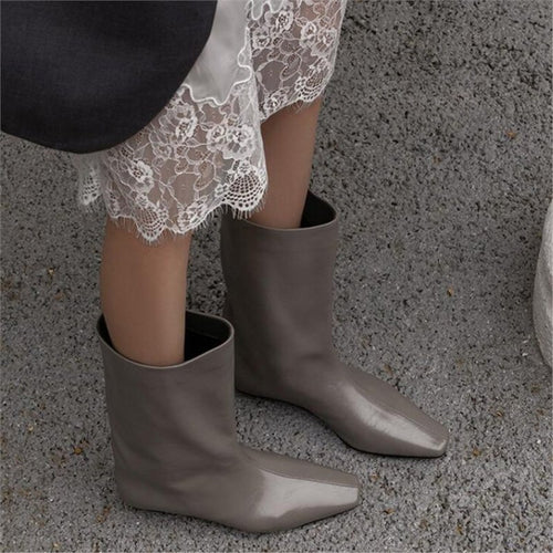 Damen kniehohe Stiefel mit quadratischer Zehenform und schlankem Schaft Shop Nory