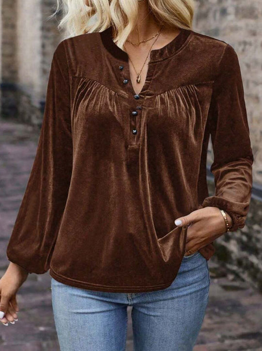 Damen Samtsweatshirt mit Henley-Knopfleiste, geraffter Brustpasse und lockerer Silhouette Shop Nory