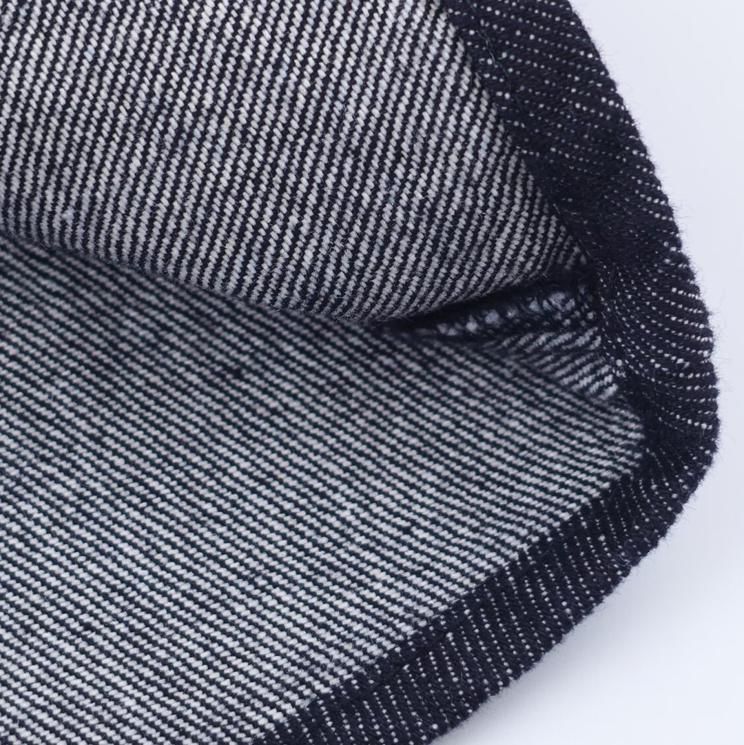 Damen Schimmernde Bluse mit Schleifenkragen und Knopfleiste Shop Nory
