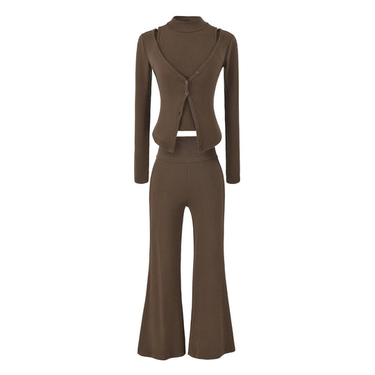 Damen Figurbetontes Layering-Set mit Rollkragen-Longsleeve und asymmetrischer Knopfjacke und ausgestellter High-Waist Hose Shop Nory