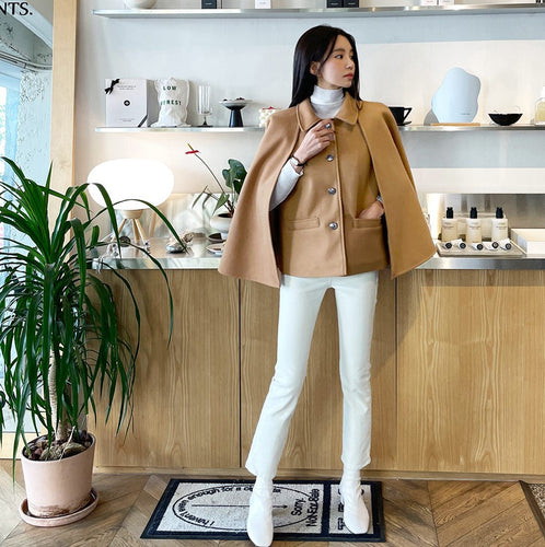 Damen Kurzer Wollmix-Cape-Mantel mit Hemdkragen und aufgesetzten Taschen Shop Nory