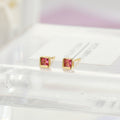 Damen Ohrstecker mit quadratischem, funkelndem Stein und elegantem Goldrand Shop Nory