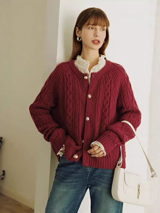 Damen Kuscheliger Zopf- und Rautenstrick-Cardigan mit Perlmuttknopfblende Shop Nory