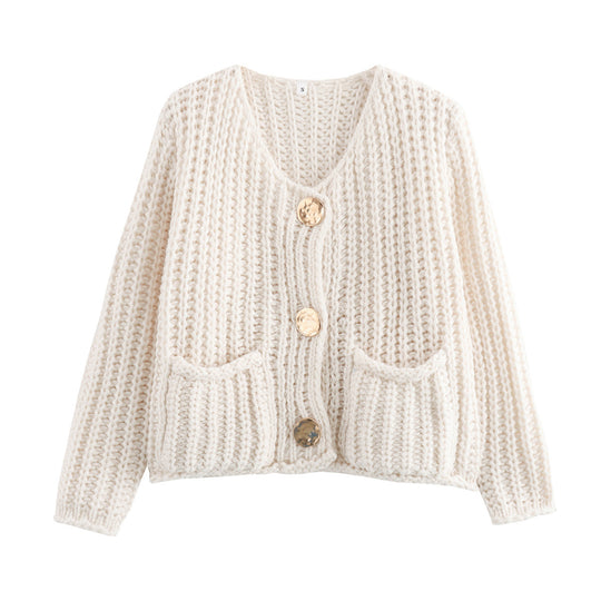 Damen Kurzcardigan im Rippen-Grobstrick mit aufgesetzten Taschen und Statementknöpfen Shop Nory