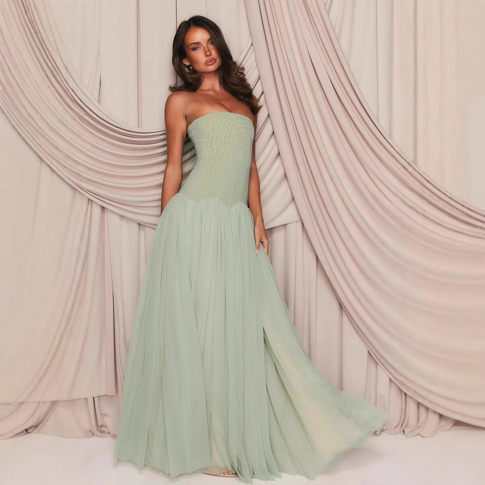 Damen elegantes, trägerloses Maxikleid mit fließendem Tüllrock